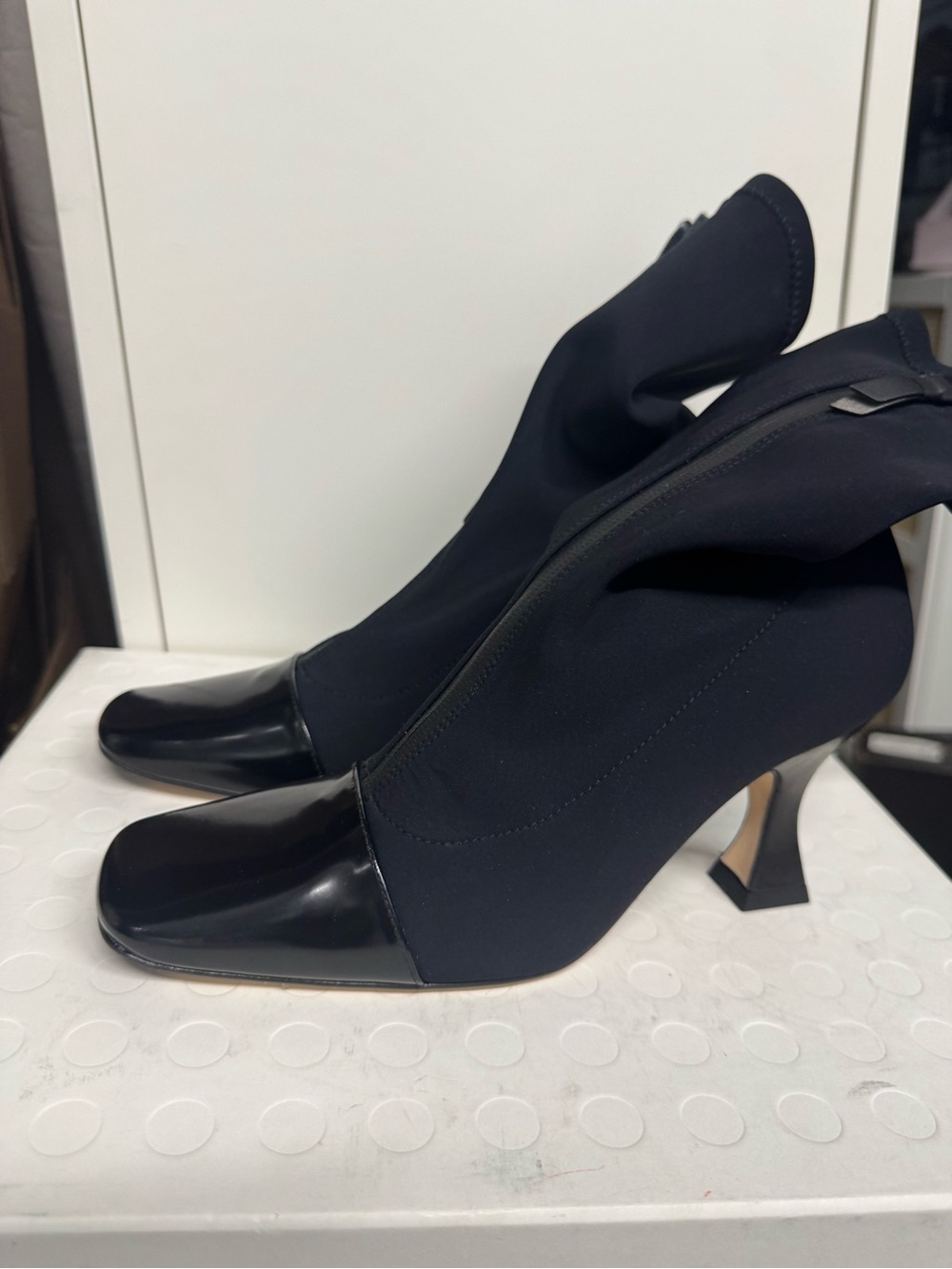 MIISTA OLGA Black - 9.5 fits smaller NWOT